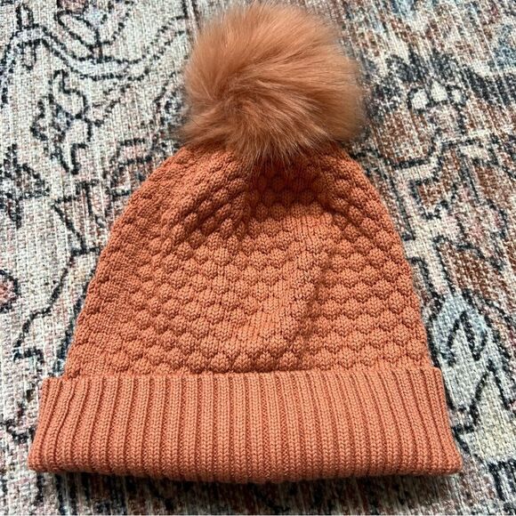 Lululemon Athletica Bubble Knit Pom Beanie Peach Rust Pom-Pom Hat Merino Wool - Picture 5 of 7